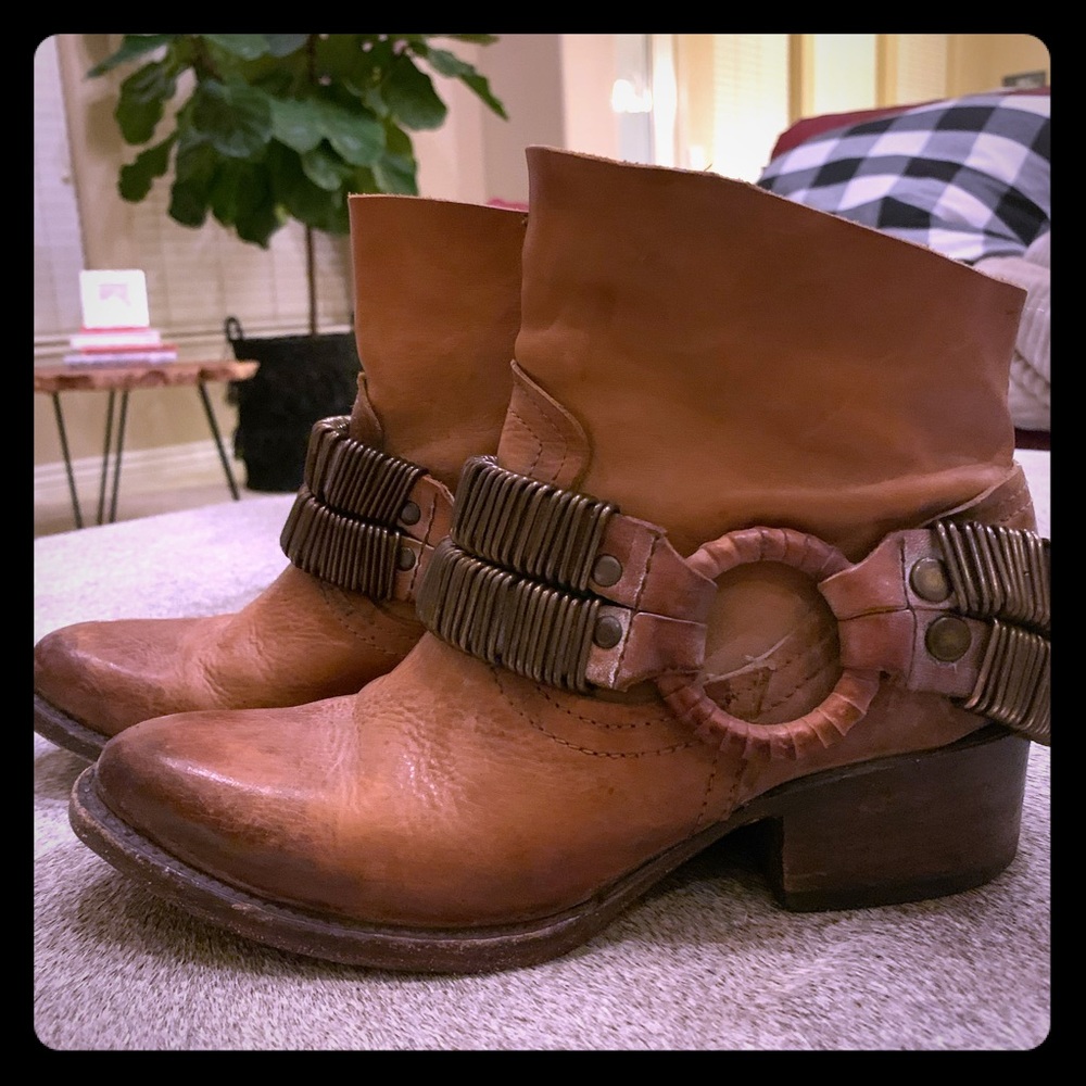Freebird distressed leather boots